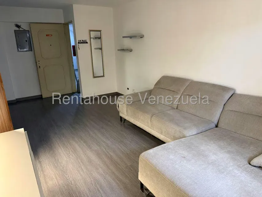 Apartamento (1 Nivel) en Venta en Montalban III, Distrito Metropolitano - 4