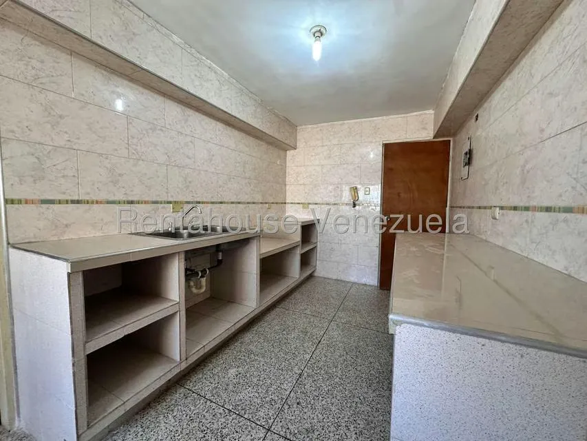 Apartamento (1 Nivel) en Venta en Zona Centro, Aragua - 21