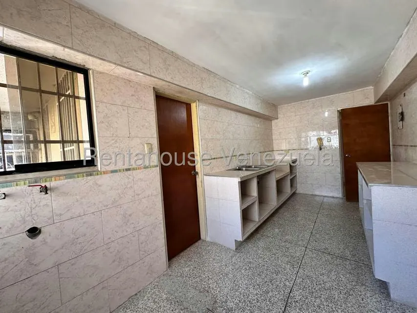 Apartamento (1 Nivel) en Venta en Zona Centro, Aragua - 23