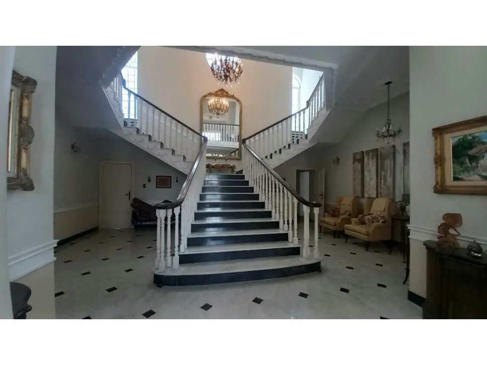Se vende casa 900m2 La Lagunita 0678 - 2