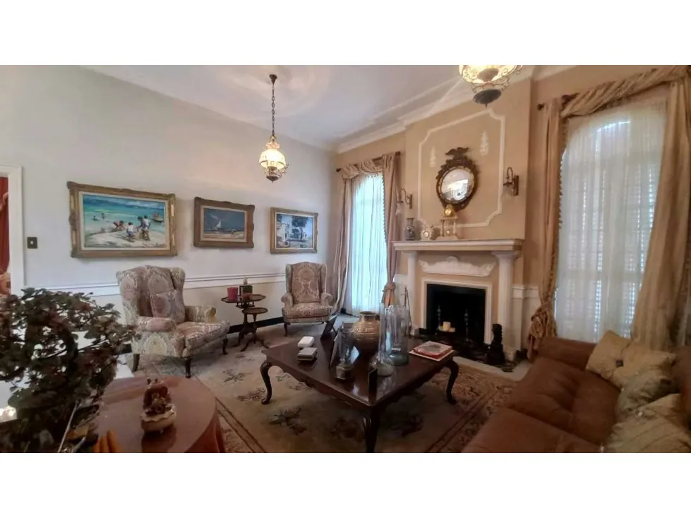 Se vende casa 900m2 La Lagunita 0678 - 7