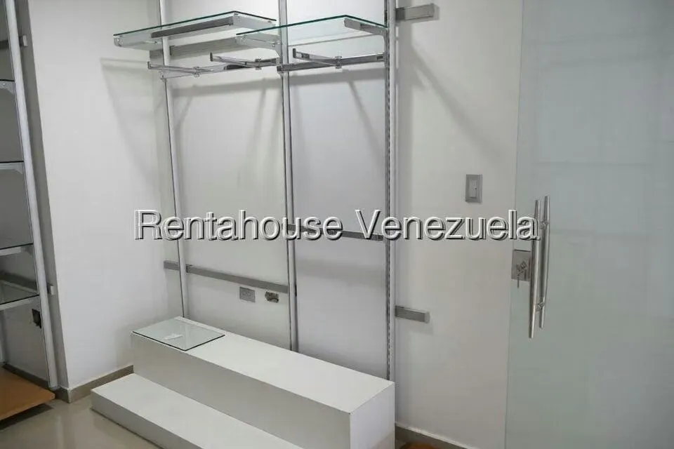 Local Comercial en Venta en Centro de Charallave, Miranda - 6