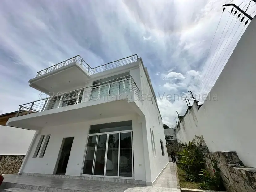 Casa (1 Nivel) en Venta en El Castaño (Zona Privada), Aragua