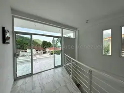 Vista 47