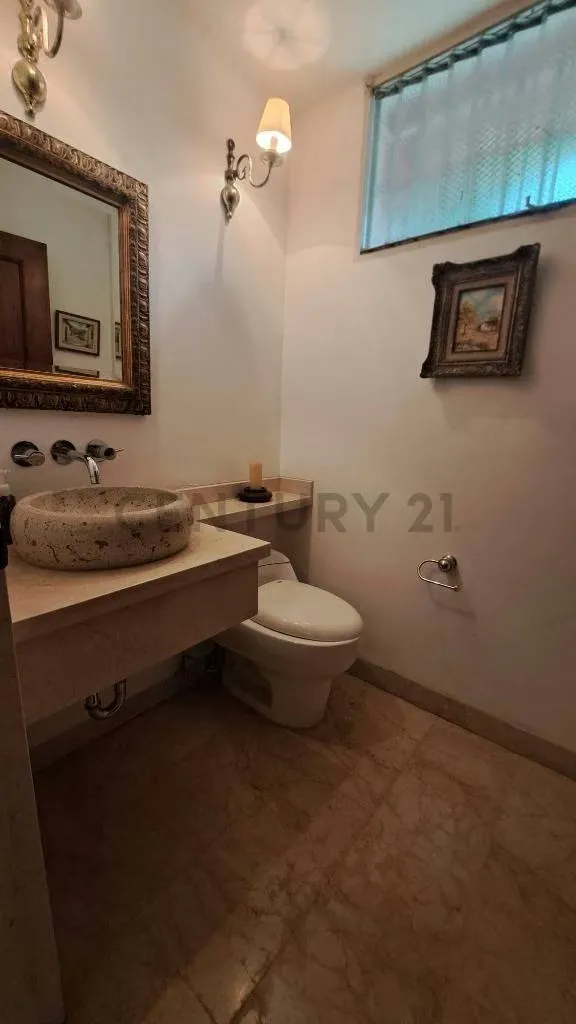 Acogedora casa,con clima de montaña,en la Urbanización Miranda - 6