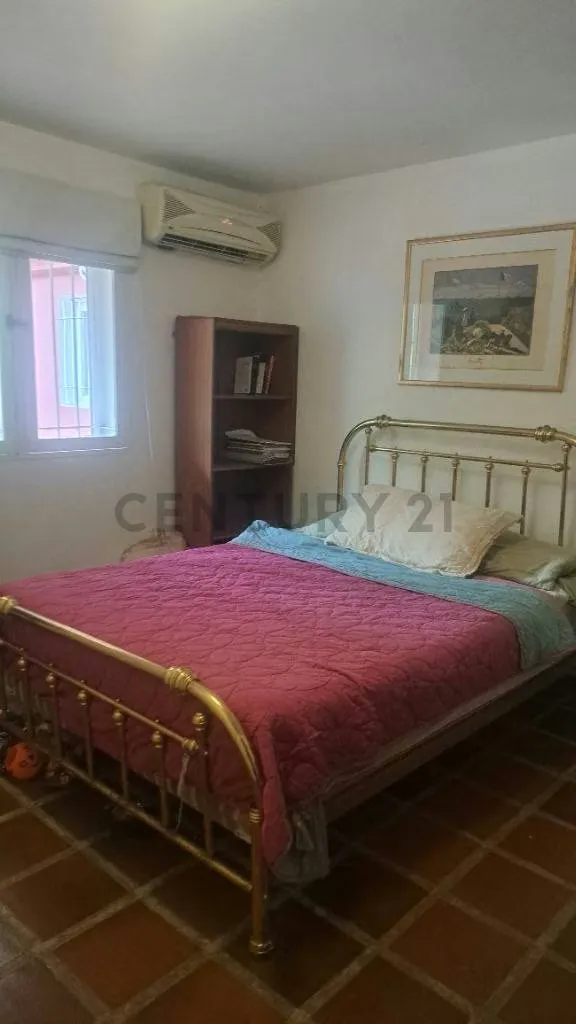 Acogedora casa,con clima de montaña,en la Urbanización Miranda - 9