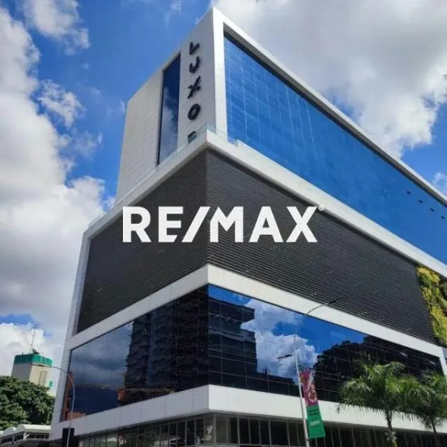 Oficina en venta en Las Mercedes Torre Luxor