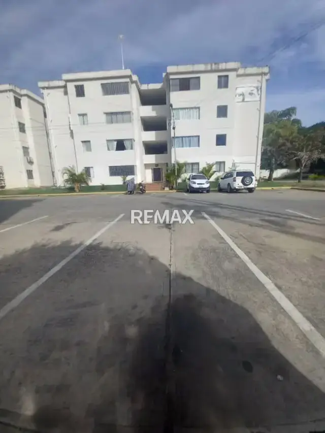 Bonito apartamento en venta en Piedad Sur Cabudare conjunto residencial vista verde II