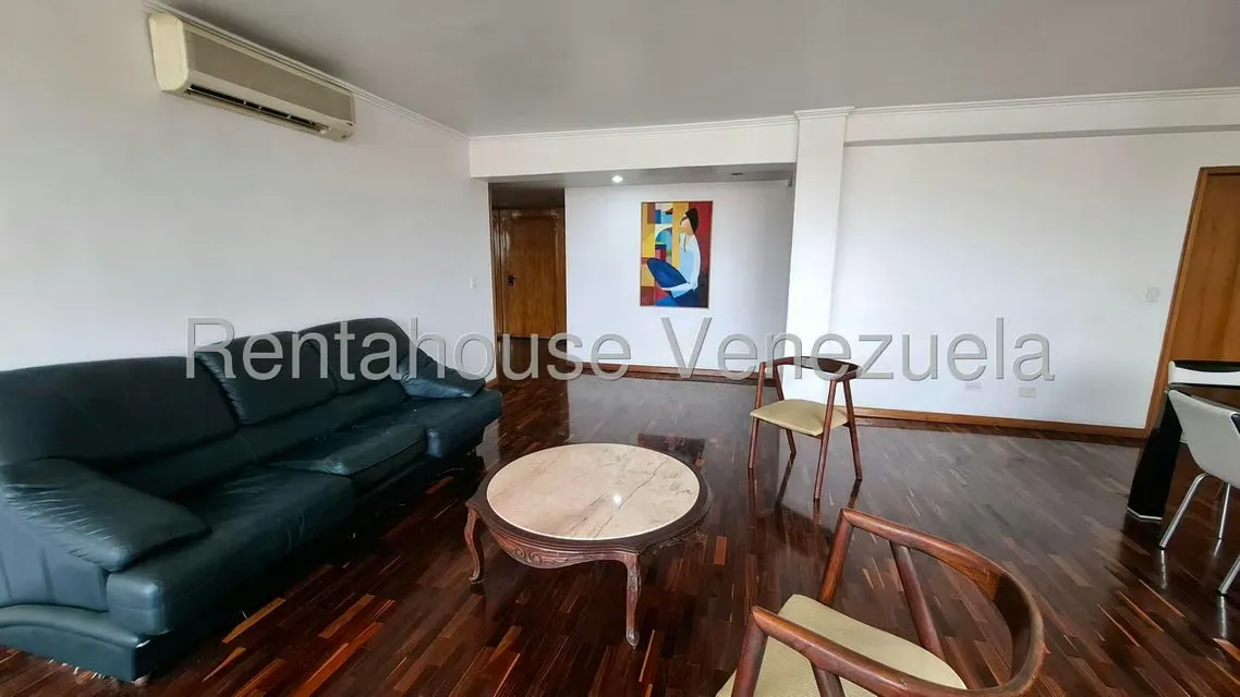 Apartamento (1 Nivel) en Venta en La Florida, Distrito Metropolitano - 7