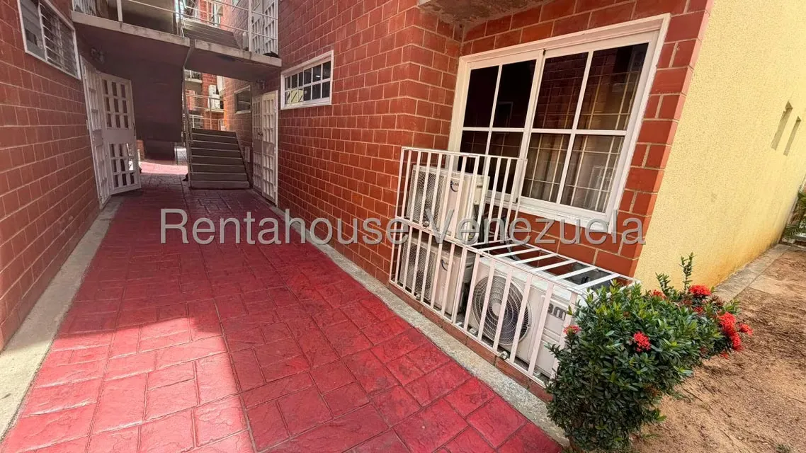 Apartamento (Planta Baja) en Venta en Valle Grande, Miranda - 8