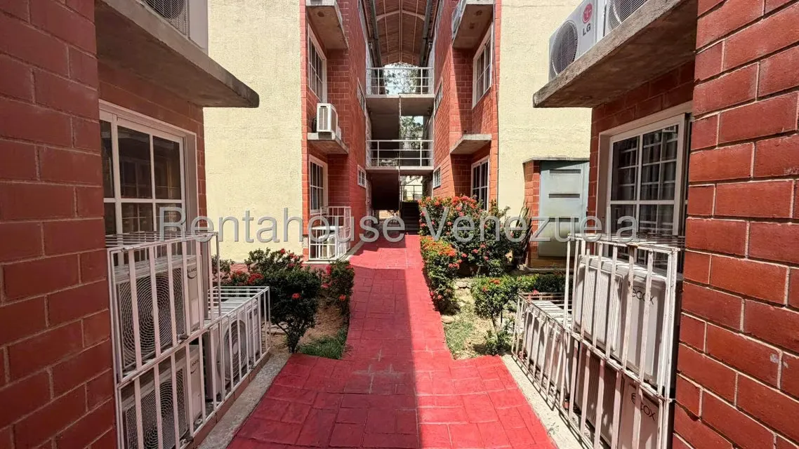 Apartamento (Planta Baja) en Venta en Valle Grande, Miranda - 9