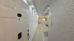 View 10