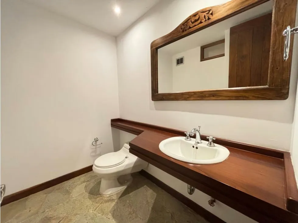Se vende PB duplex 489.84m2 3H+S/3.5B+S/3P. La Alameda - 18