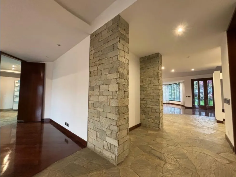 Se vende PB duplex 489.84m2 3H+S/3.5B+S/3P. La Alameda - 4