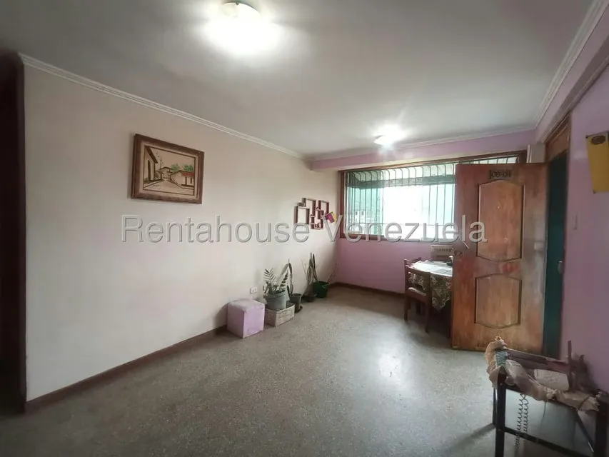 Apartamento (1 Nivel) en Venta en Menca de Leoni, Miranda - 12