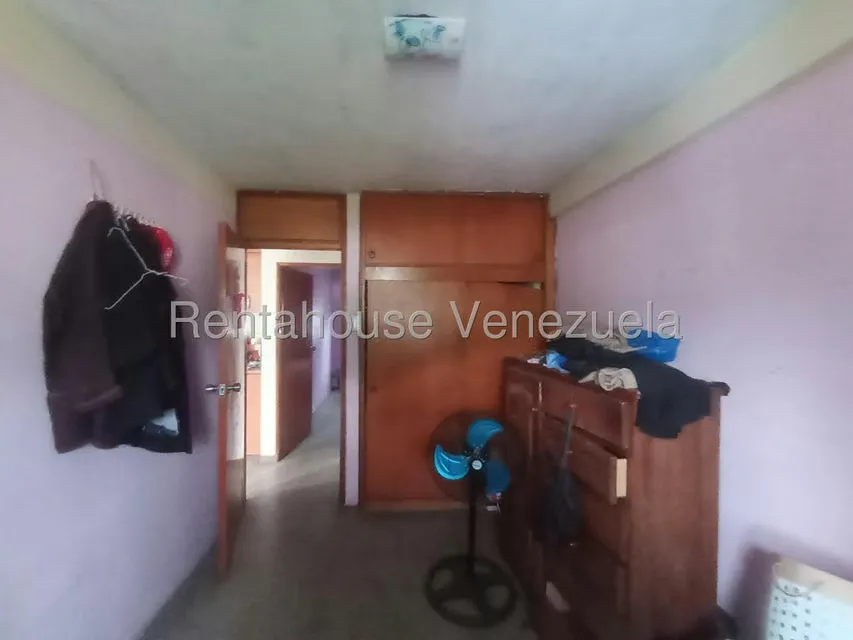 Apartamento (1 Nivel) en Venta en Menca de Leoni, Miranda - 23