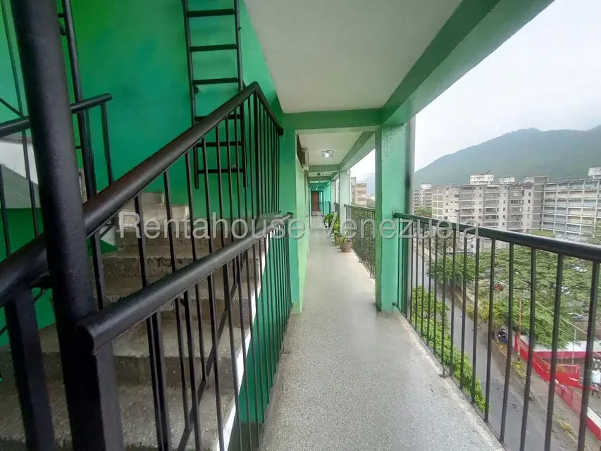 Apartamento (1 Nivel) en Venta en Menca de Leoni, Miranda - 6