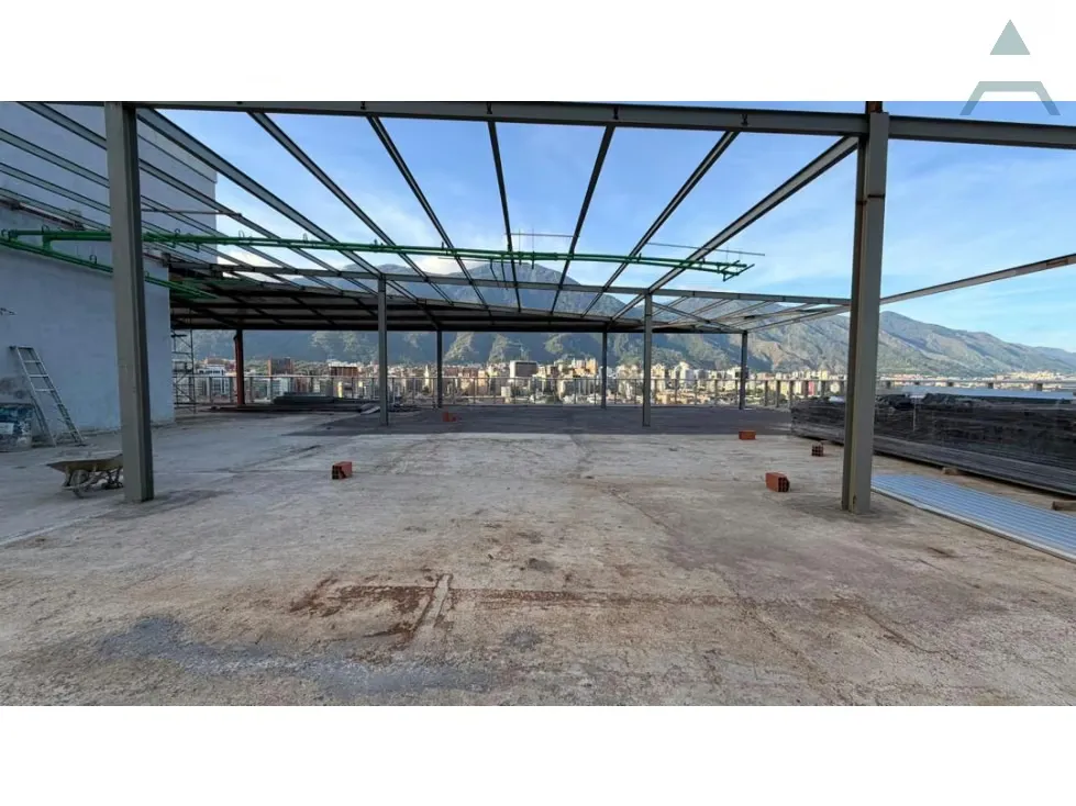 Se vende Local comercial 765m² Las Mercedes - 2