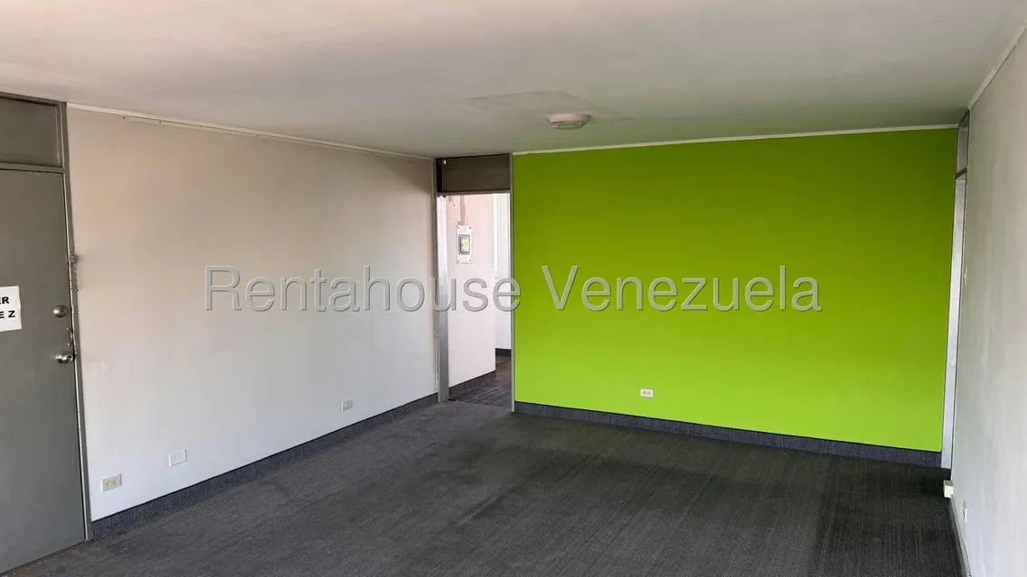 Oficina en Alquiler en Avenida Bella Vista, Zulia - 4