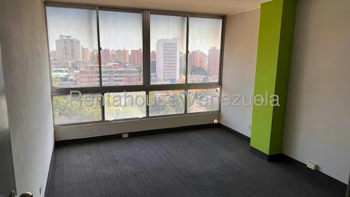 Oficina en Alquiler en Avenida Bella Vista, Zulia - 9
