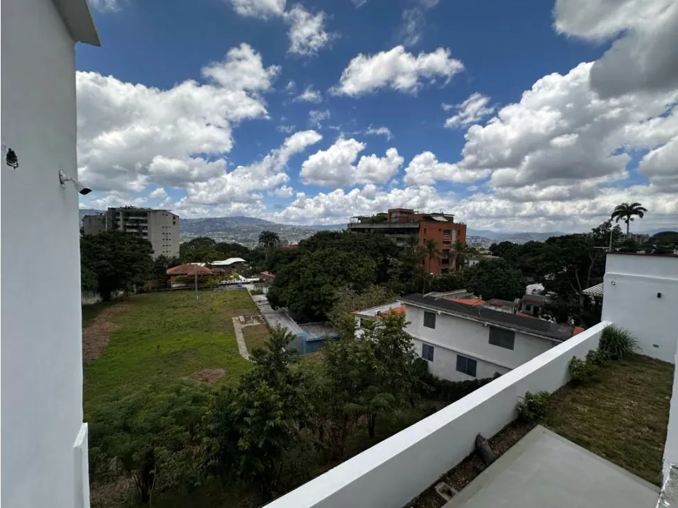 Se vende casa 500m2. 3H+S/4B+S/3P. Sebucan - 13