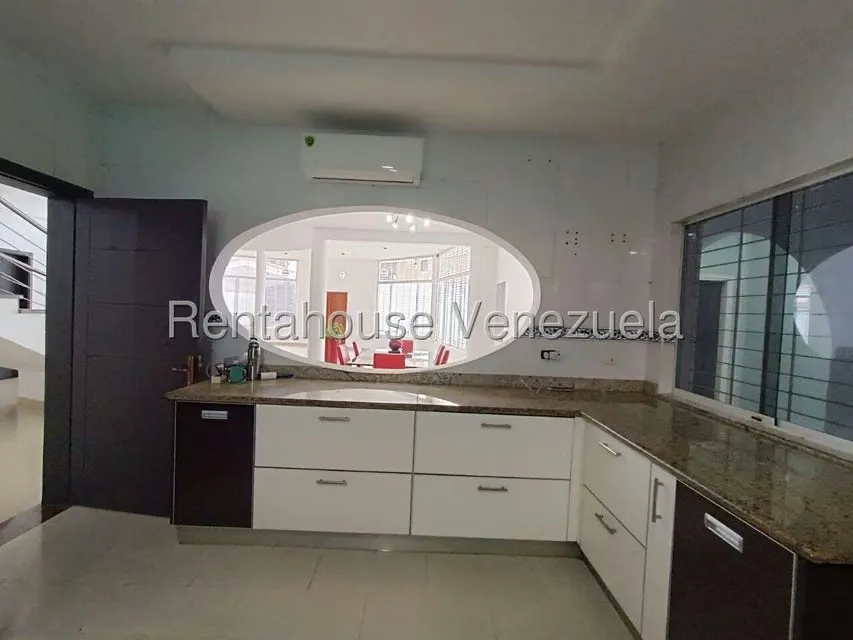 Casa (Duplex) en Venta en La Viña, Carabobo - 14