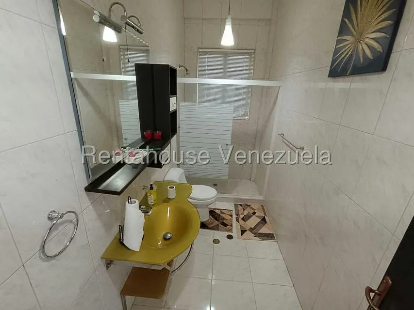 Casa (Duplex) en Venta en La Viña, Carabobo - 23