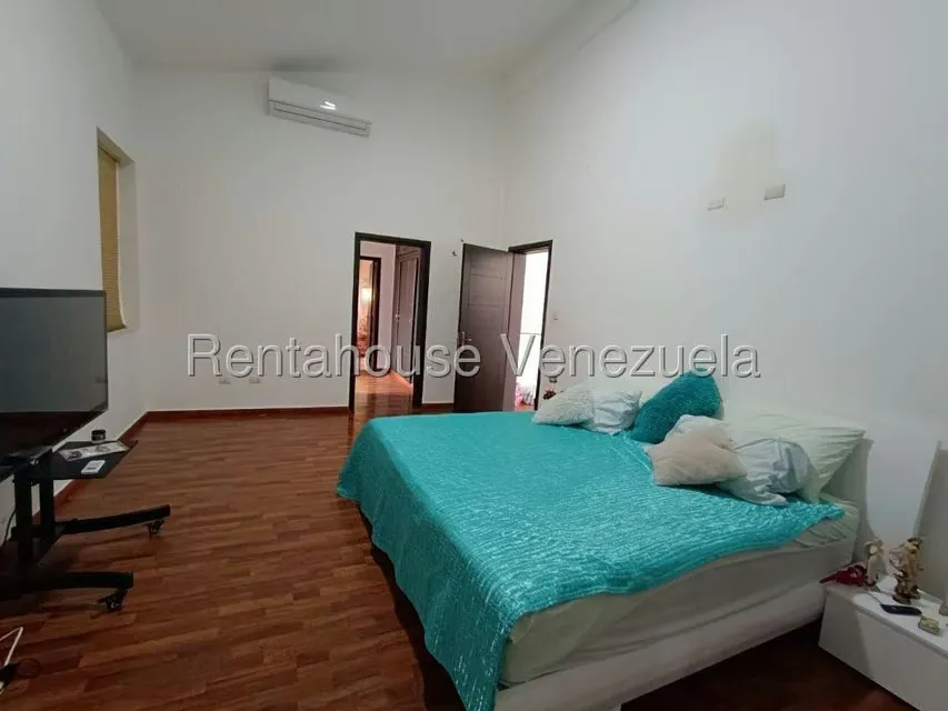 Casa (Duplex) en Venta en La Viña, Carabobo - 37