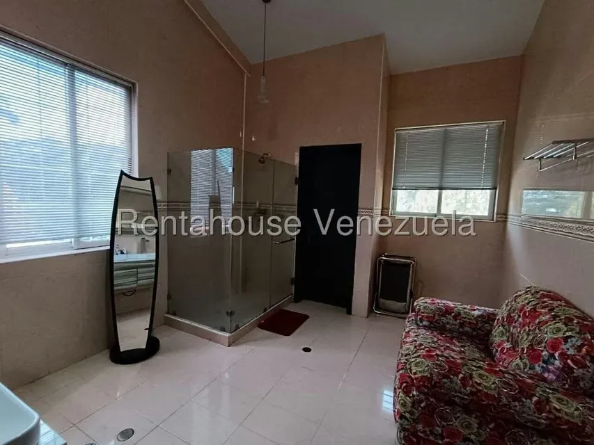 Casa (Duplex) en Venta en La Viña, Carabobo - 38