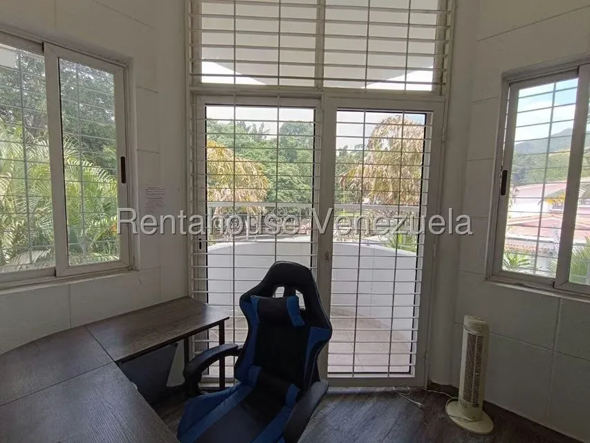 Casa (Duplex) en Venta en La Viña, Carabobo - 45