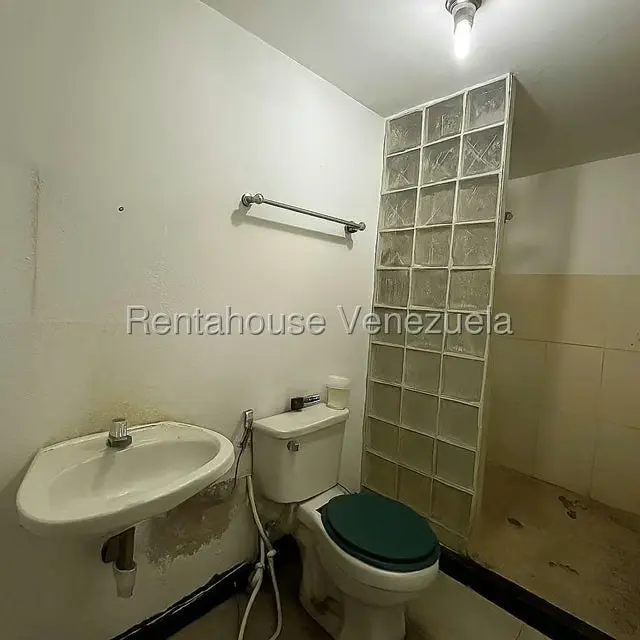 Local Comercial en Venta en Zona Oeste, Lara - 14