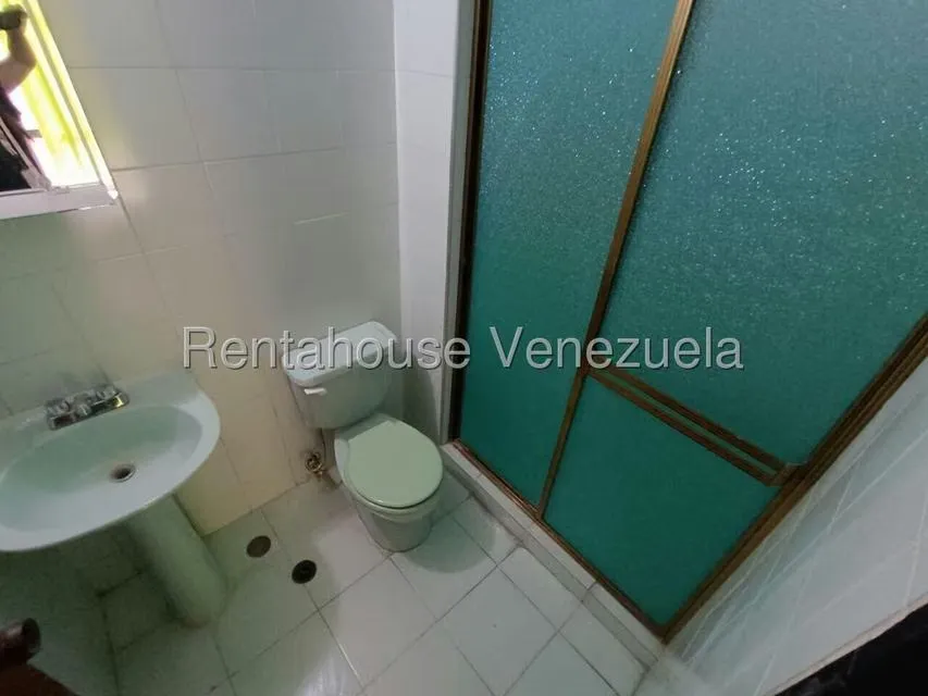 Apartamento (1 Nivel) en Alquiler en La Granja, Carabobo - 15