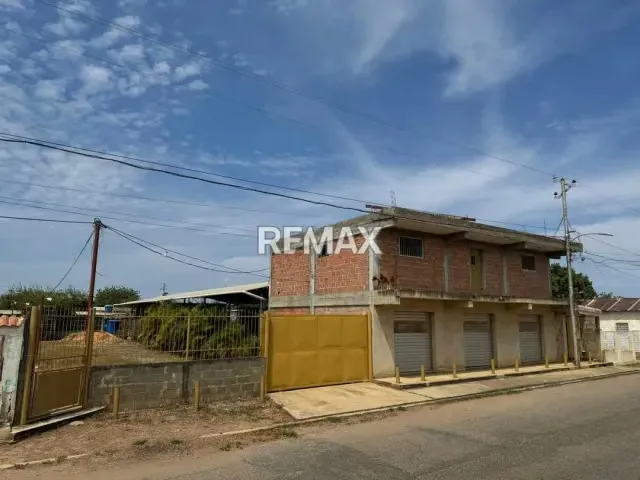 VENDO GALPON CON 5 LOCALES EN SANTA RITA - 7
