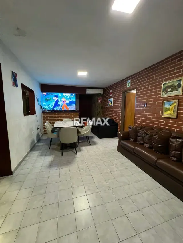 Venta Apartamento en Los colorados - 2