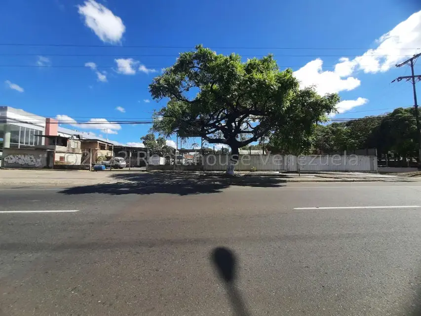 Terreno (Comercial) en Venta en Ave Acosta Carles, Guarico - 13