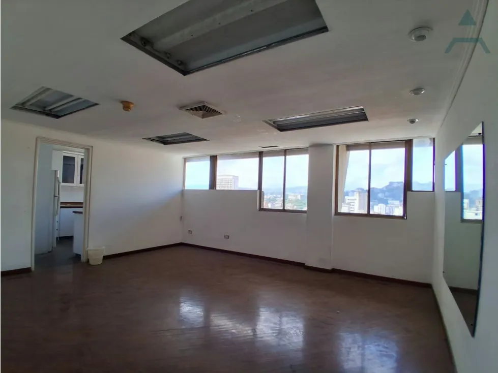 Se vende Edificio 4705m² Av Libertador - 15