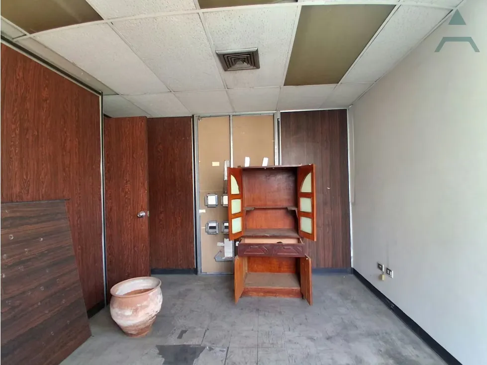 Se vende Edificio 4705m² Av Libertador - 32