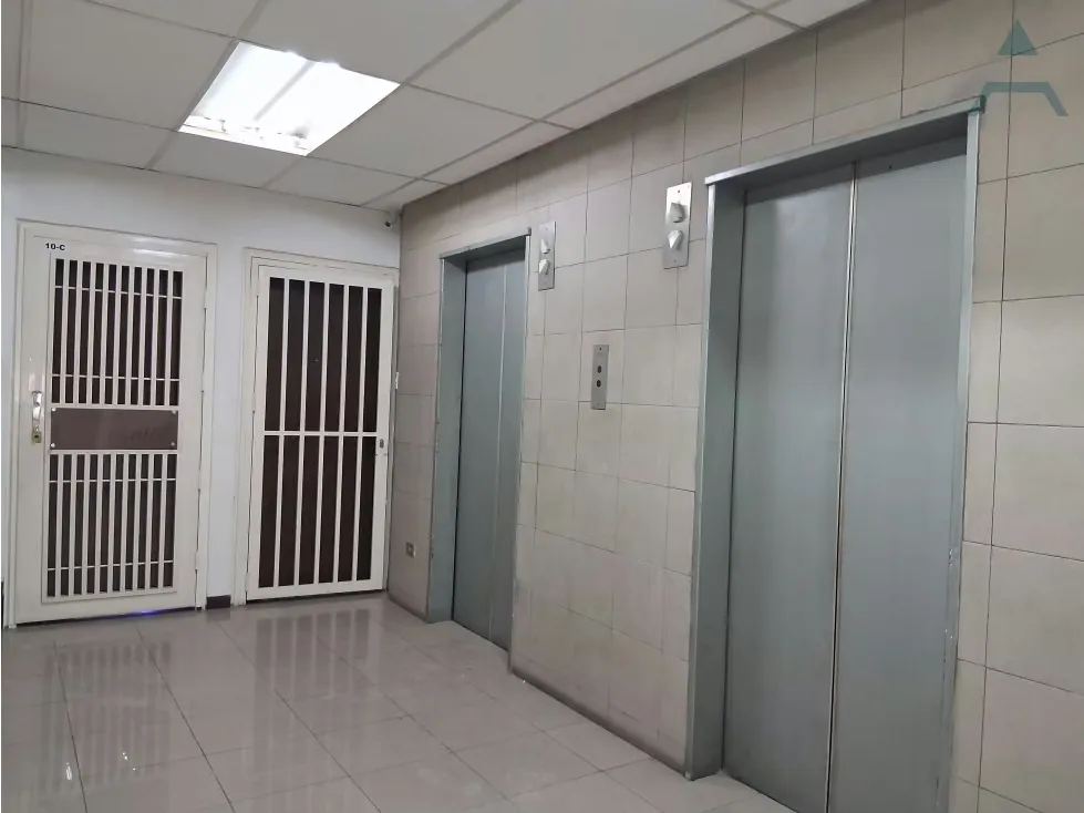 Se vende Edificio 4705m² Av Libertador - 7