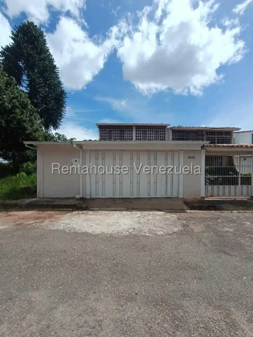 Casa (Duplex) en Venta en Altos de Paramillo, Tachira
