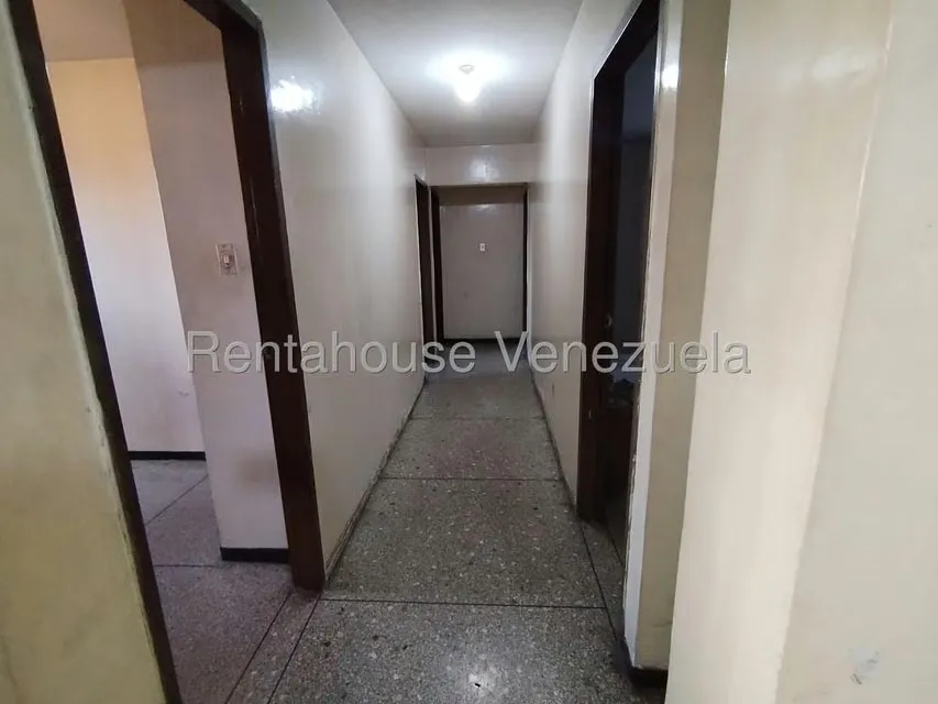 Apartamento (1 Nivel) en Venta en Avenida Lara, Carabobo - 13