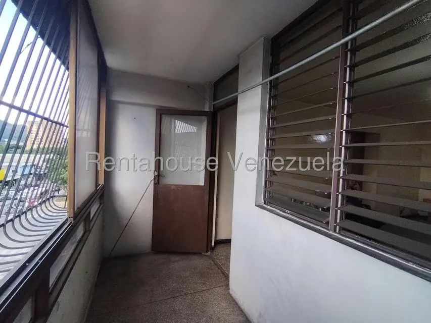 Apartamento (1 Nivel) en Venta en Avenida Lara, Carabobo - 15