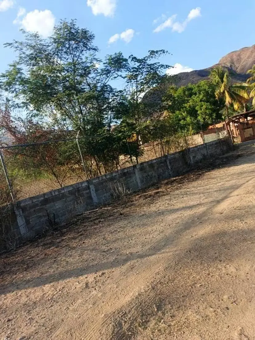 Terreno en Venta en Country Club La Victoria