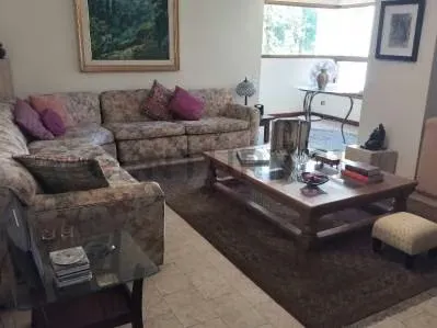 Amplio apartamento en Los Naranjos del Cafetal, Caracas en calle cerrada - 8