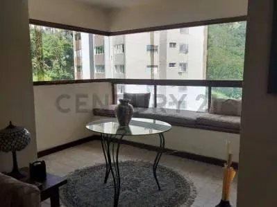 Amplio apartamento en Los Naranjos del Cafetal, Caracas en calle cerrada - 10