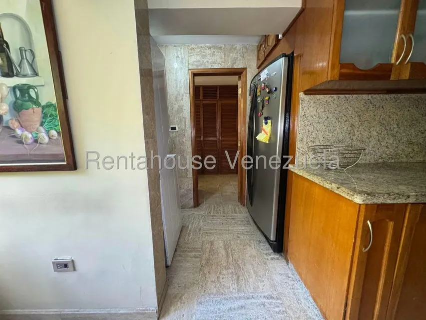 Apartamento (1 Nivel) en Venta en Las Esmeraldas, Distrito Metropolitano - 12