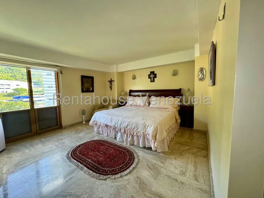 Apartamento (1 Nivel) en Venta en Las Esmeraldas, Distrito Metropolitano - 16