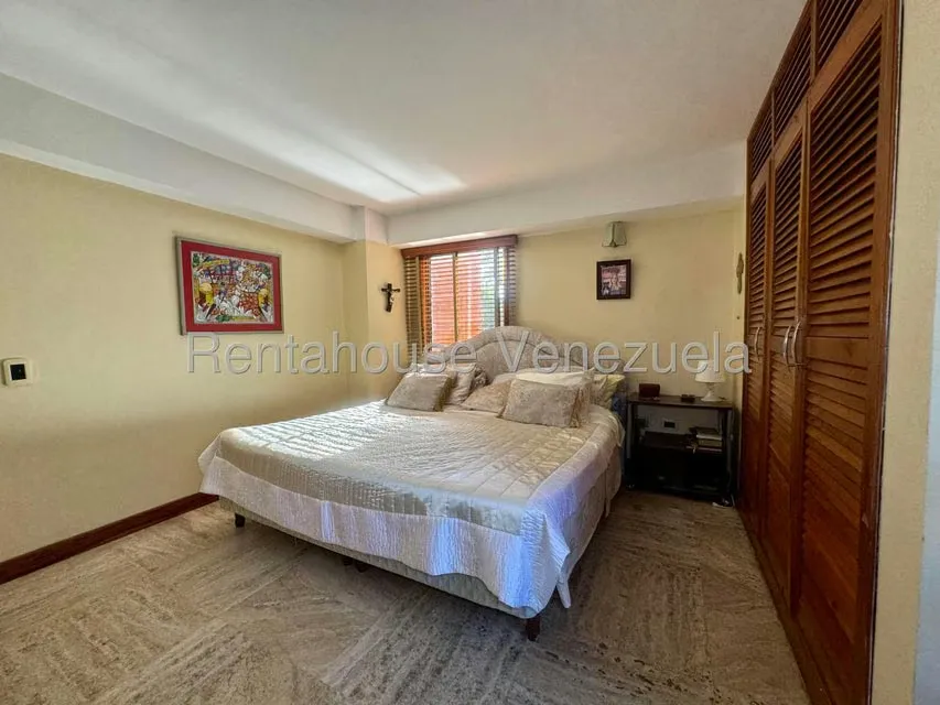 Apartamento (1 Nivel) en Venta en Las Esmeraldas, Distrito Metropolitano - 24