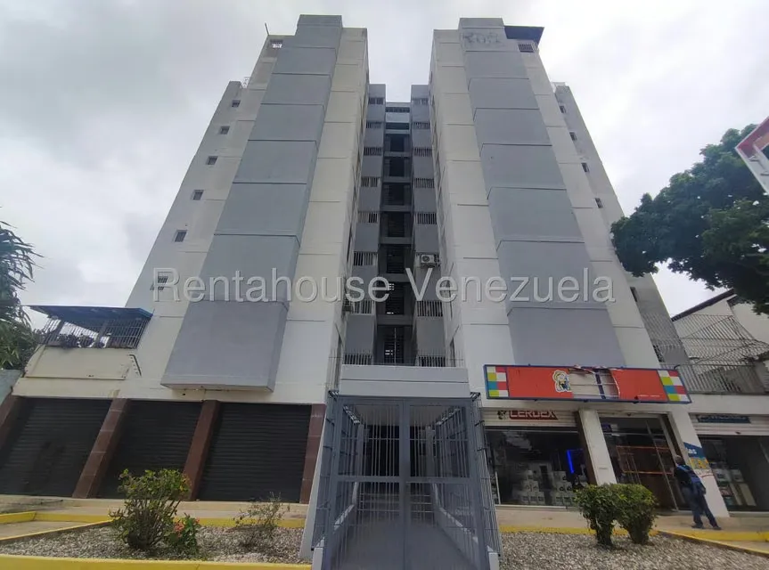 Apartamento (1 Nivel) en Alquiler en Centro, Lara