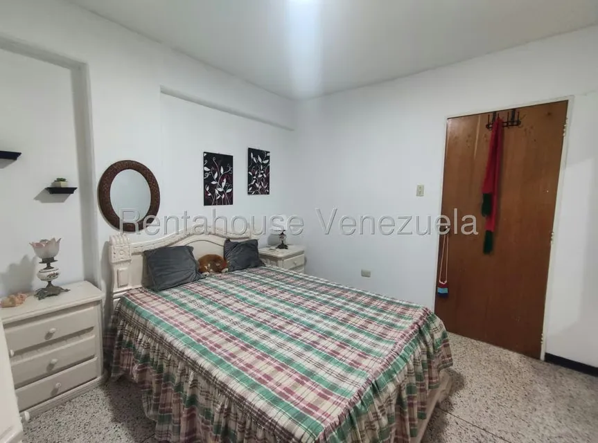 Apartamento (1 Nivel) en Alquiler en Centro, Lara - 11