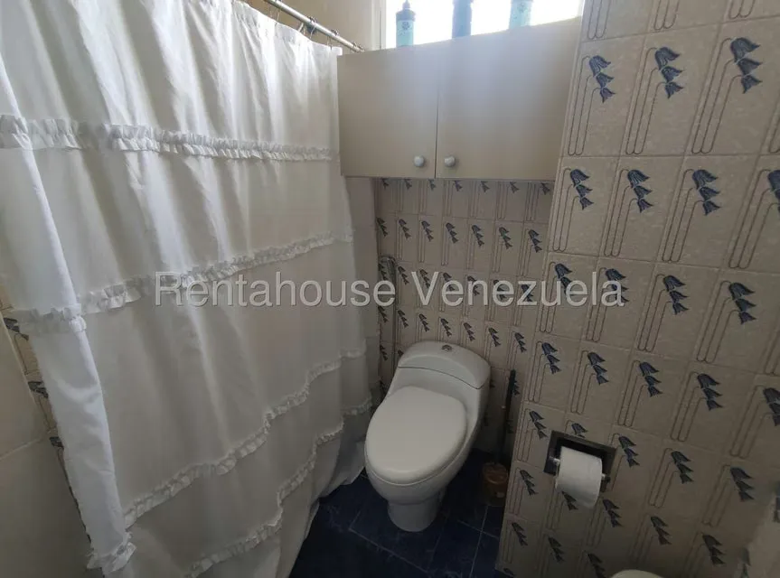 Apartamento (1 Nivel) en Alquiler en Centro, Lara - 14